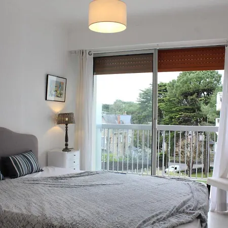 شقة 2 Pieces Face Avec Terrasse Et Parking Privatif - - Fr-1-245-151