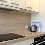 Appartement 2 Pièces Face Avec Terrasse Et Parking Privatif - - Fr-1-245-151 La Baule-Escoublac